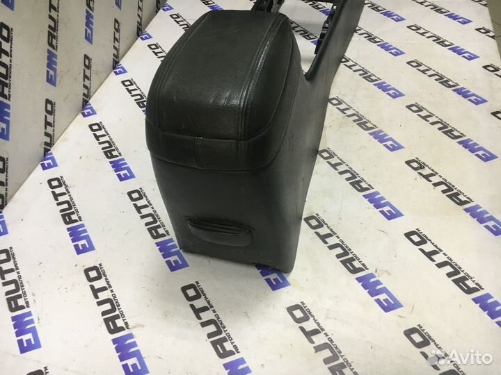 Консоль центральная Хендай Соната