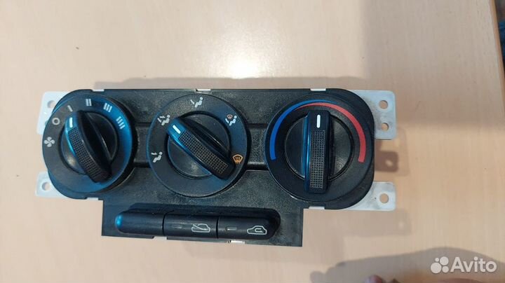 Блок управления печкой kia spectra