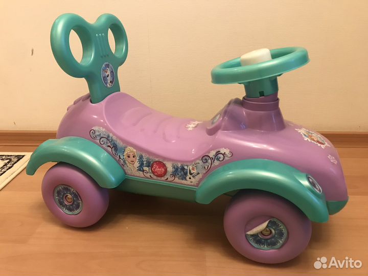 Машинка-каталка