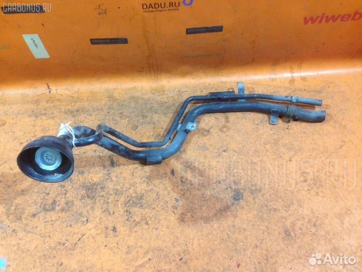 Горловина бака Nissan Serena C25