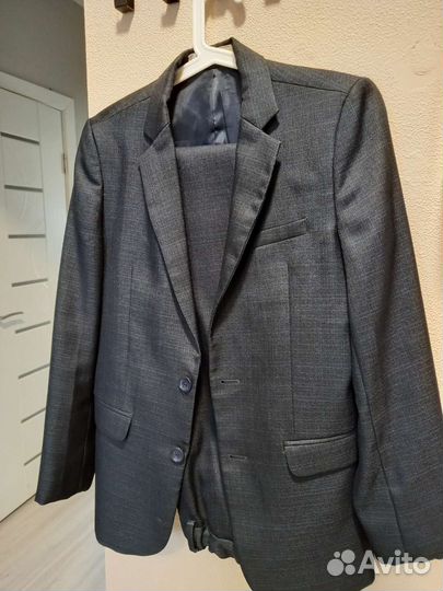 Школьный костюм