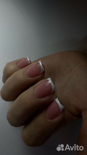 Маникюр/педикюр