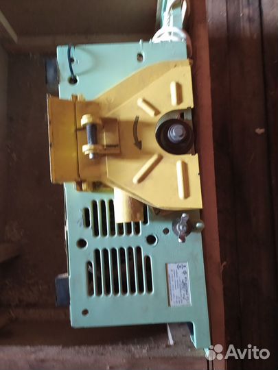 Станок деревообрабатывающий