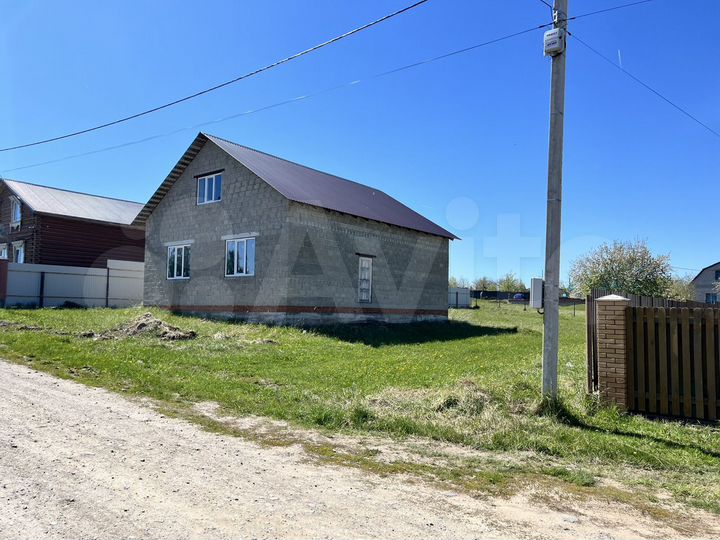 Дом 210 м² на участке 11 сот.