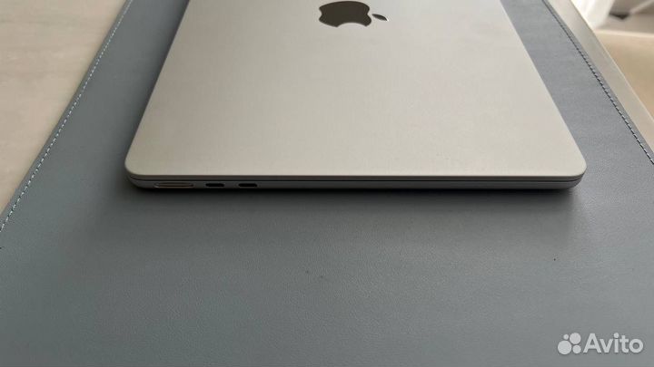 Apple macbook Air 13 M3 256GB mrxq3