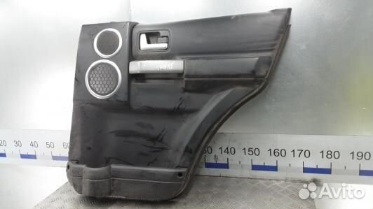Обшивка задняя правая land rover discovery 3 (1NN1