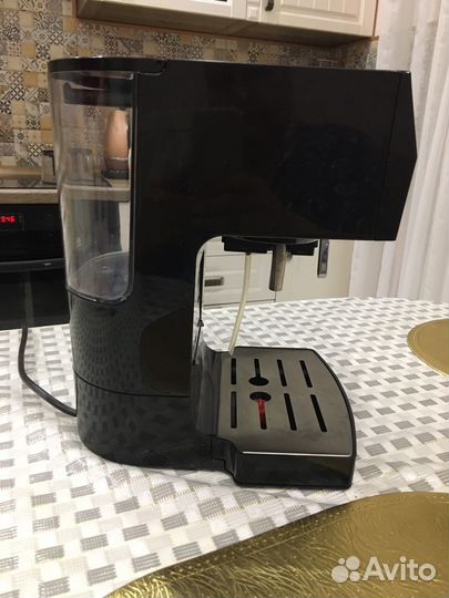 Кофеварка рожковая garlyn