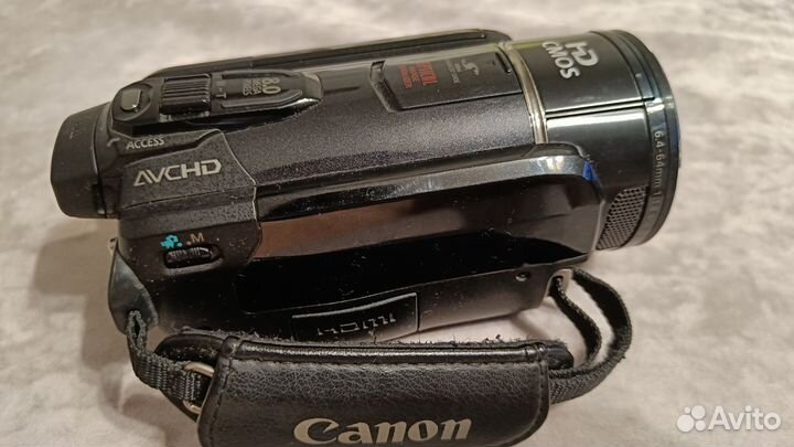 Видеокамера Canon legria HF S21E