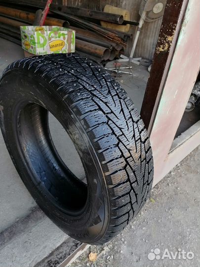 Nokian Tyres Hakka Black SUV 225/65 R17