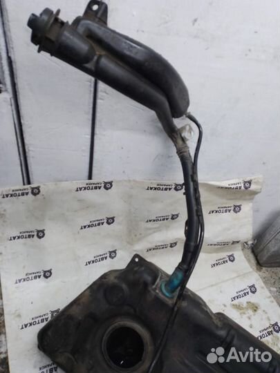 Бак топливный Peugeot 307