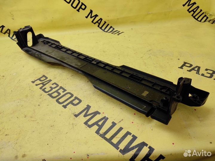 Диффузор вентилятора BMW 7 E65 E66