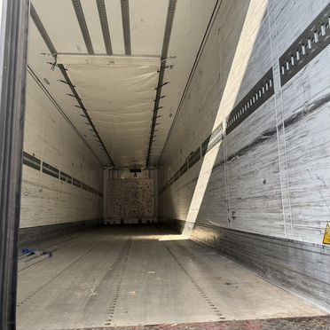 Полуприцеп рефрижератор Schmitz Cargobull SCB*S3B, 2015