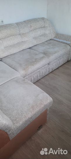 Большой угловой диван раскладной бу