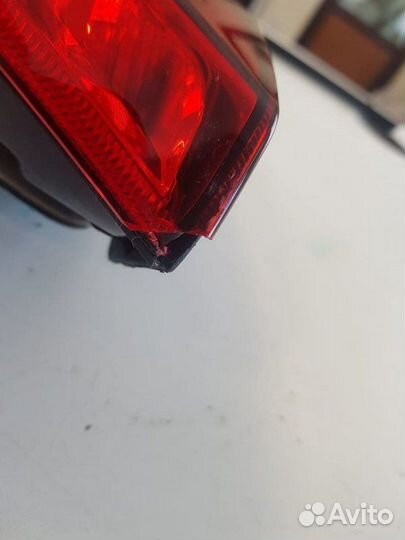 Фонарь задний левый Toyota Land Cruiser 200