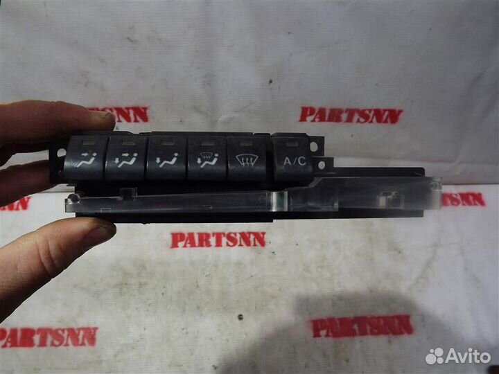 Блок управления печкой Сузуки Балено