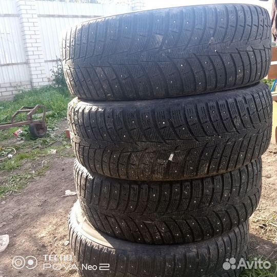 Laufenn I Fit Ice LW 71 235/60 R24 107L