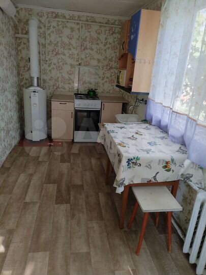 Дом 40 м² на участке 6 сот.