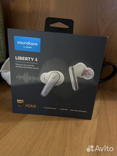 Зарядный кейс Anker Soundcore Liberty 4 без наушн
