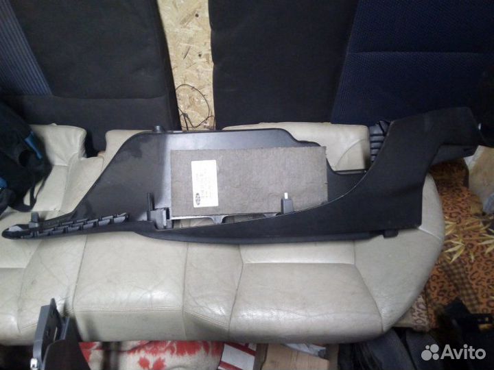 Накладка крышки багажника Ford Mondeo 4 aoba 2008