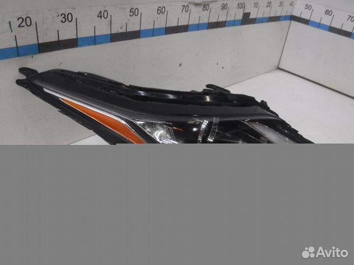 Фара правая Lexus RX200t/RX300/RX350/RX350L/RX450h