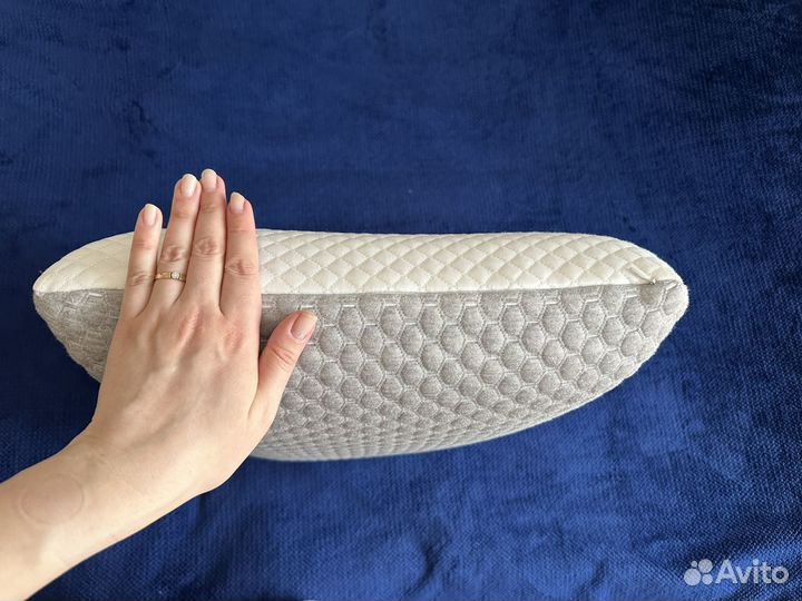 Анатомическая подушка с охлаждающим эффектом