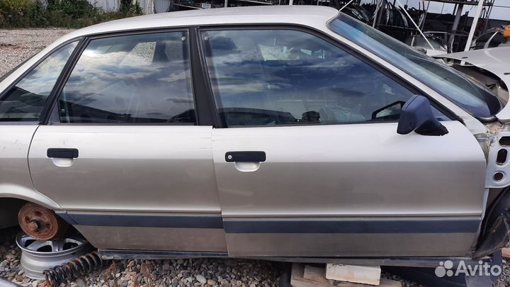 Audi 80 90 B3 дверь