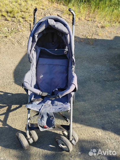 Прогулочная коляска трость