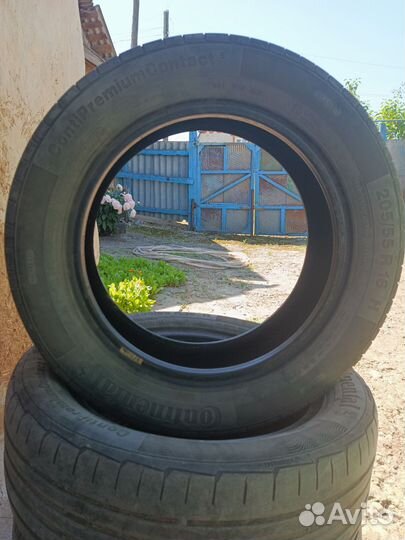 Continental ContiPremiumContact 205/55 R16