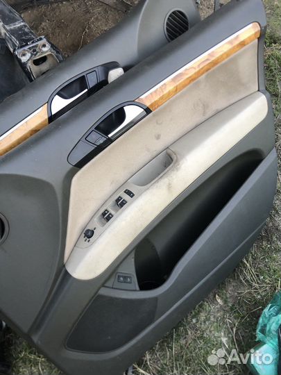 Дверные карты Audi q7 4l