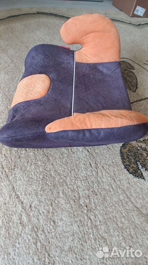 Автокресло бустер