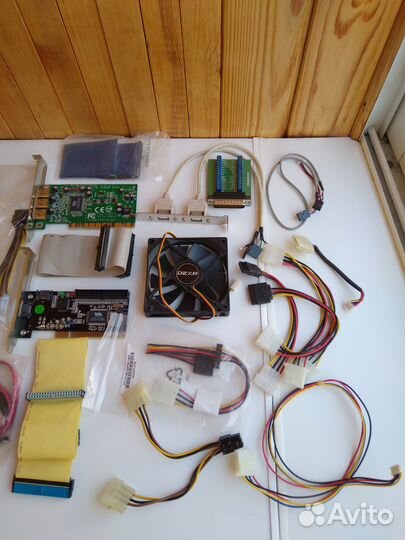 Комплектующие для компьютера и кабеля