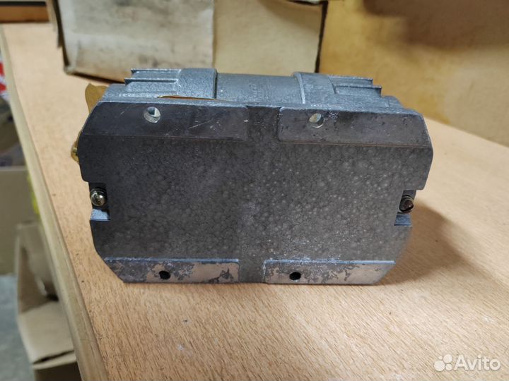 Электродвигатель 220в однофазный. 60 Вт