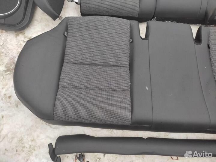 Салон w204 C-class 274.910 02.2013