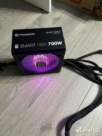 Thermaltake SMART RGB на 700W (80+ Standard)