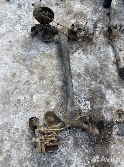 Задняя балка Renault Megan 3