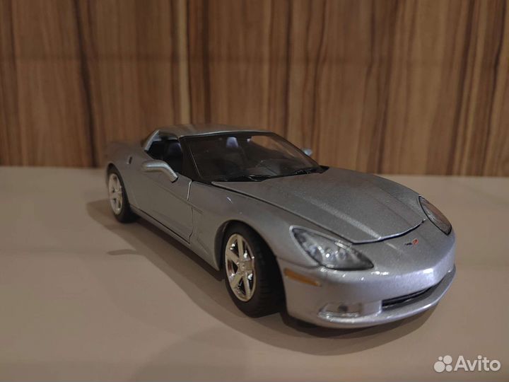 Моделька chevrolet corvette