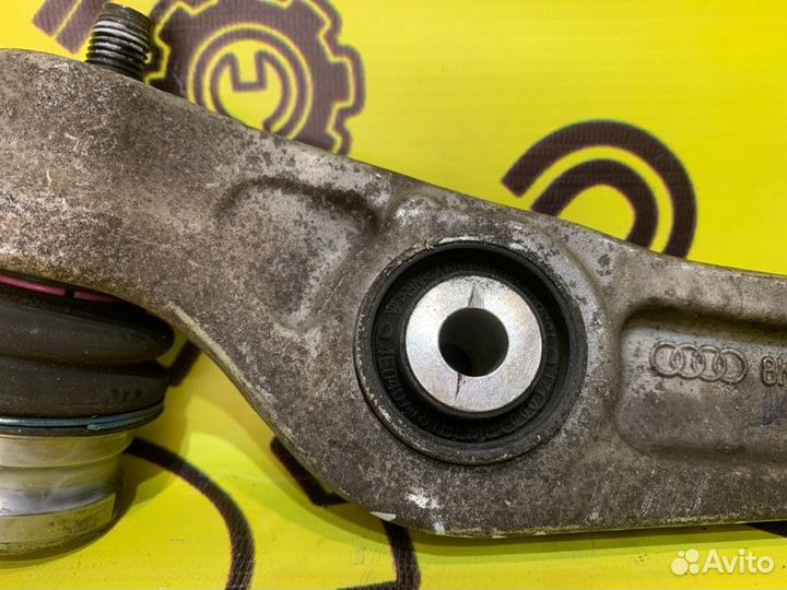 Рычаг нижний передний правый Audi A4 8K2 cdnc