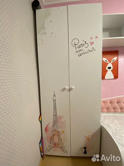 Продам спальный гарнитур