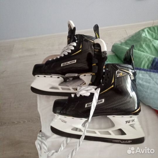 Коньки bauer 2S Pro новые не гретые