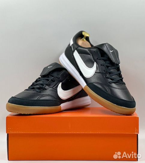 Кроссовки мужские Nike Premier 3 IC