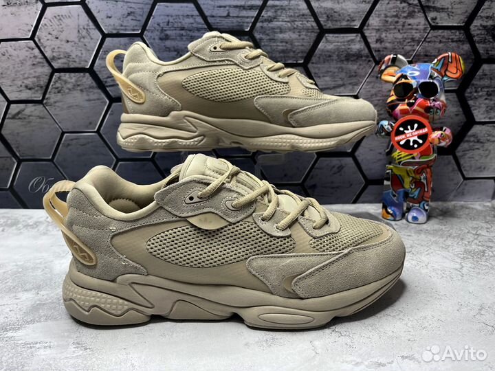 Кроссовки Adidas ozweego Met бежев