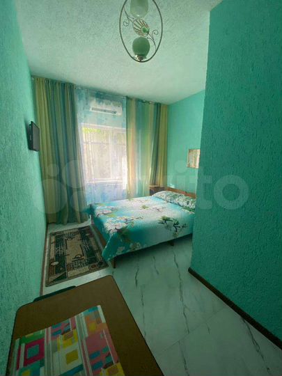 Комната 25 м², 1/3 эт.