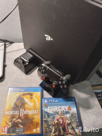 Приставка Sony PS4 Pro 1 tb