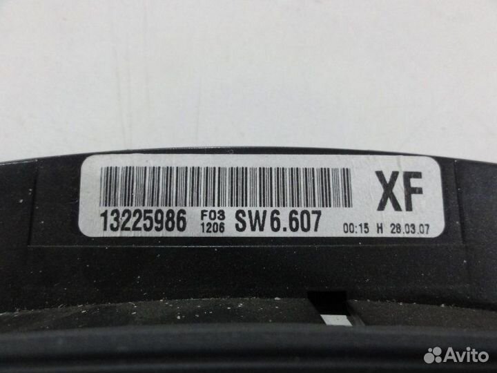 Панель приборов (щиток) Opel Astra Gtc H Z16XER