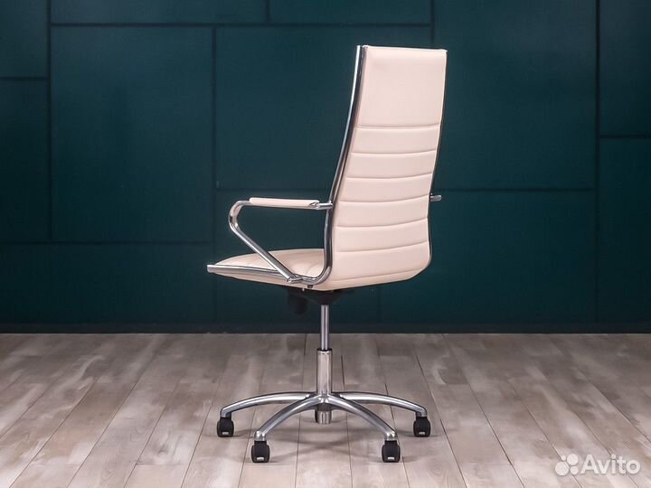 Кресло в кабинет руководителя Sitland classic Exec