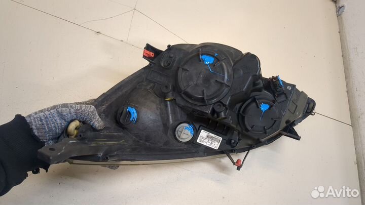 Фара (передняя) правая Opel Meriva 2010