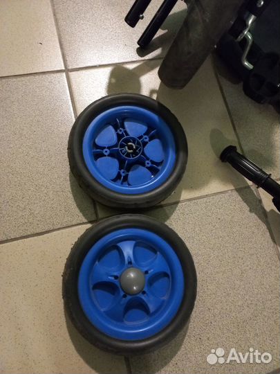 Детский велосипед с ручкой бу