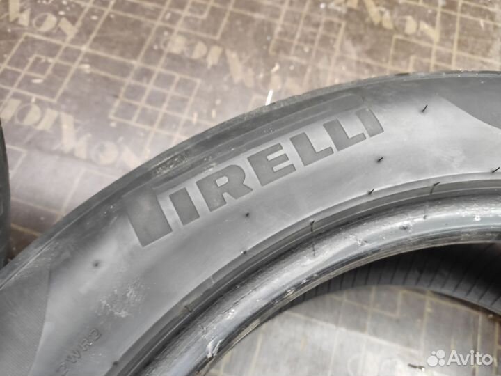 Pirelli P Zero 235/50 R18