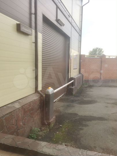 Здание 5958.3 м² + Участки