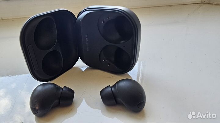 Беспроводные наушники Samsung Galaxy Buds2 Pro